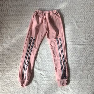 Girl’s sweatpants
